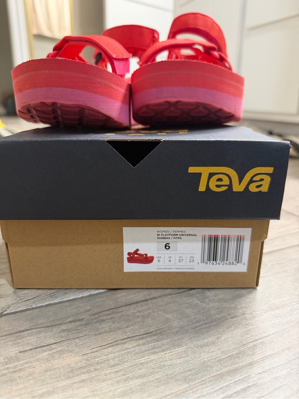 Teva platform Bright Red Strappy Sport Sandals - Picture 2 of 2
